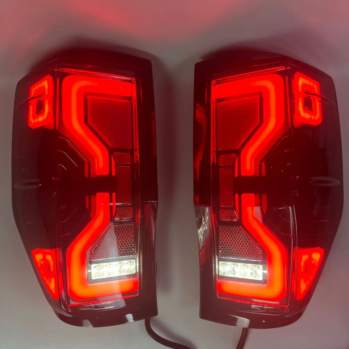 LED Tail Light Assembly for Ford Ranger T6/T7/T8 2012–2021 – Smoked Black Full LED Turn Signal, Reverse & Brake Lights – Fits Raptor, XL, XLT, Wildtrak